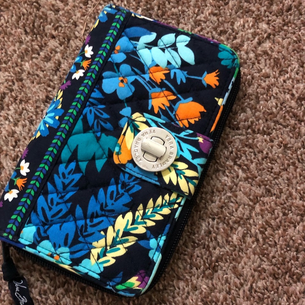 Vera Bradley wallet